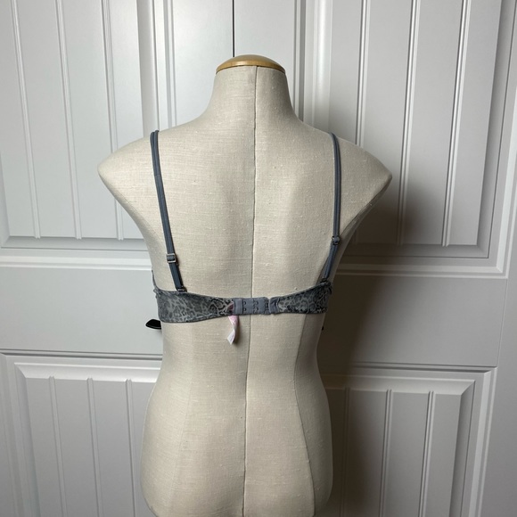 🌸Spring Sale 50% Off🌸 Pink Heartbreaker! Plunge Push-Up - Picture 3 of 5